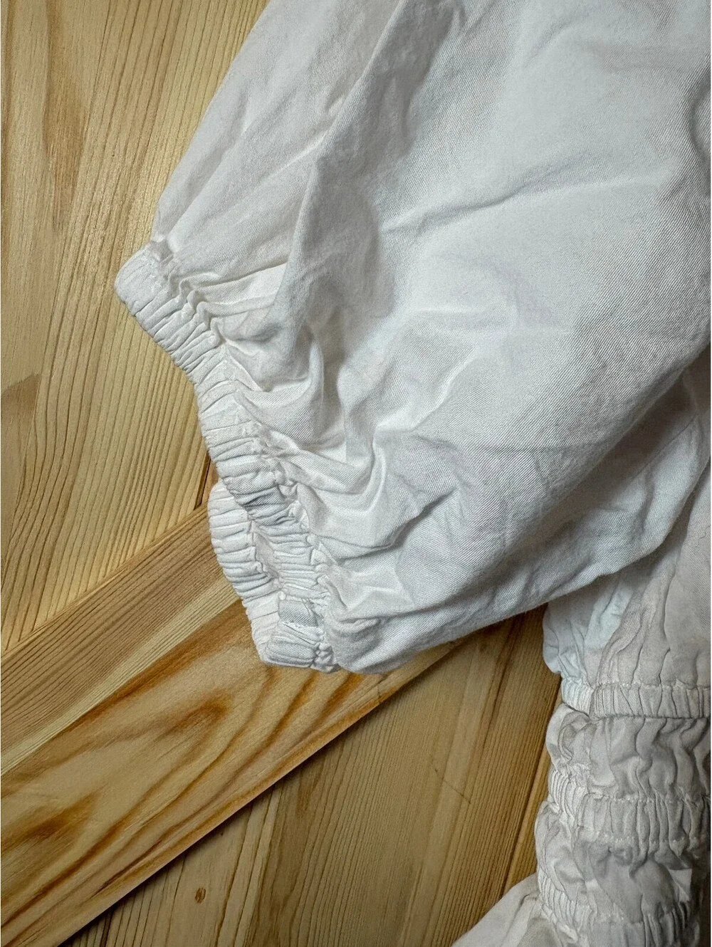 Old Navy White Cotton Peplum Blouse with Puff Sleeves, Size Small, Boho